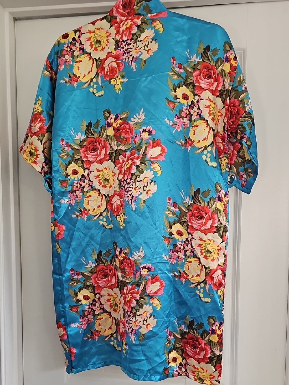Robe Floral Satin Kimono Turquoise, Girls Size 14 - Picture 3 of 5